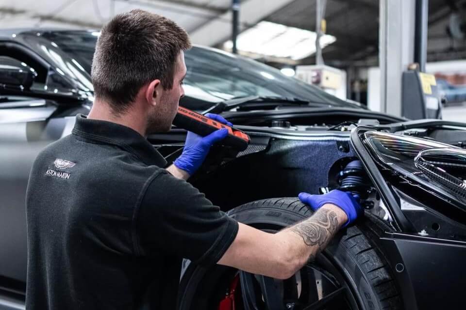 Aston Martin Servicing